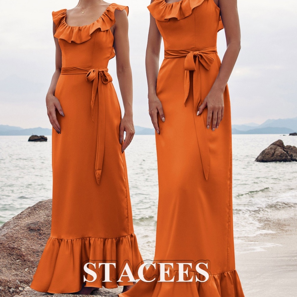 Sheath/Column Scoop Neck Sleeveless Floor-Length Stretch Satin Bridesmaid Dress